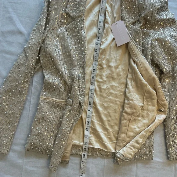 MABLE Silver Sequin With Pearls Women's Statement Piece Blazer NWT - Picture 11 of 13